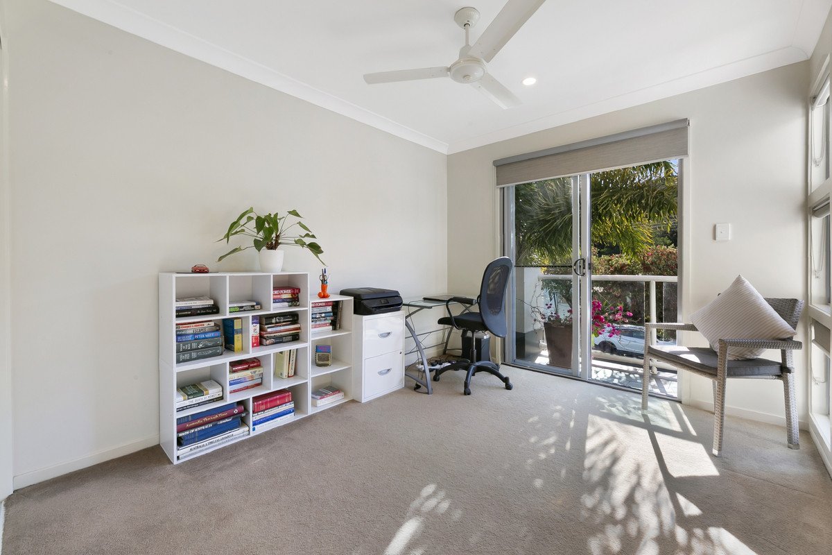 1/40 Tawarri Crescent Burleigh Heads 17