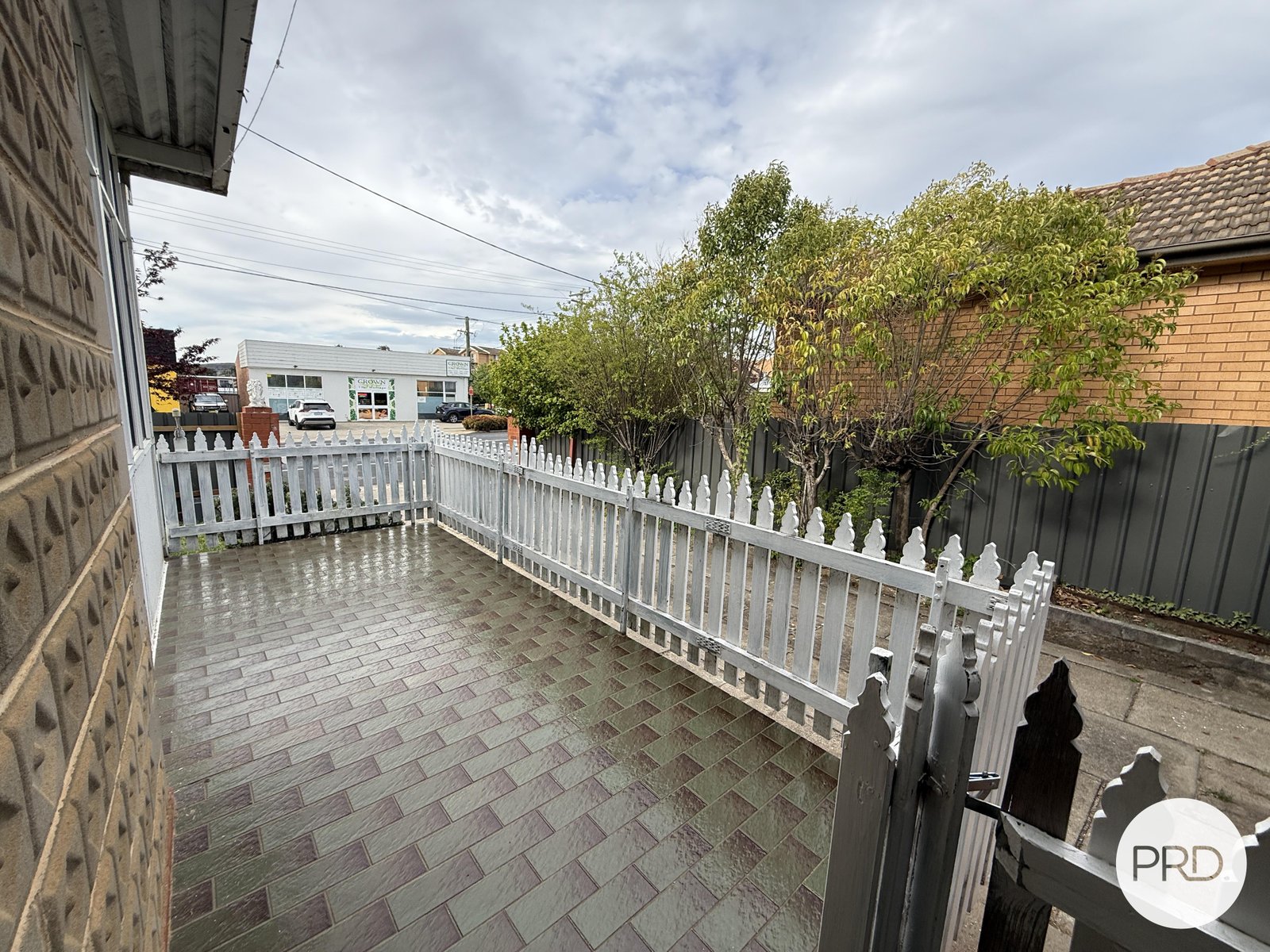 140 Uriarra Road CRESTWOOD 2