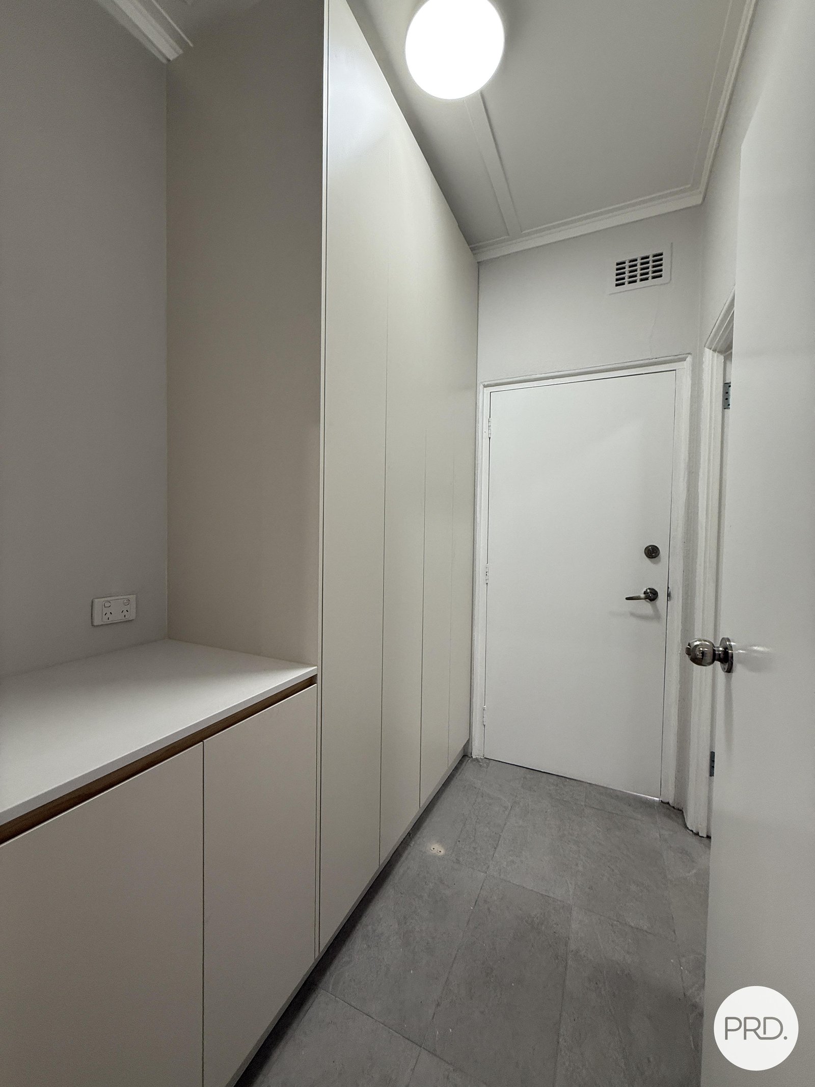 140 Uriarra Road CRESTWOOD 13