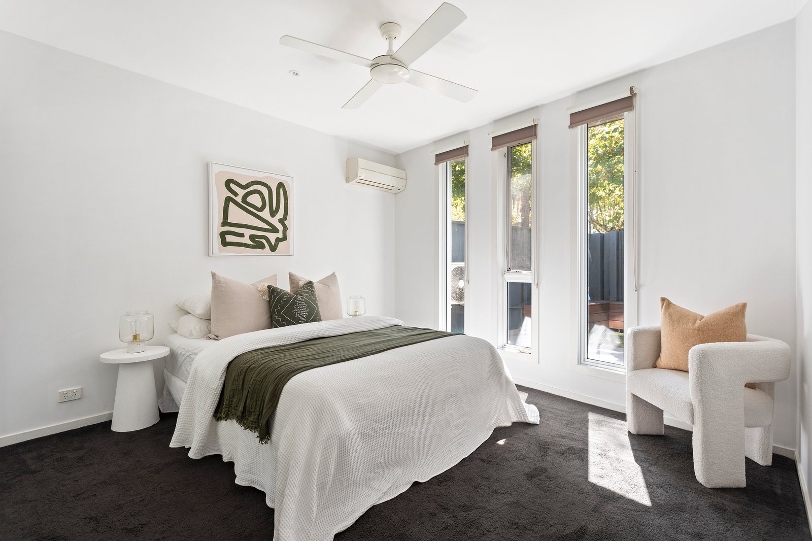 Real Estate and Property in 1/400 Dandenong Road, Caulfield North, VIC