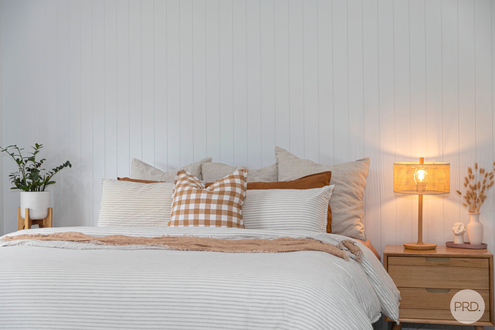 1/400 Fussell Street CANADIAN 11