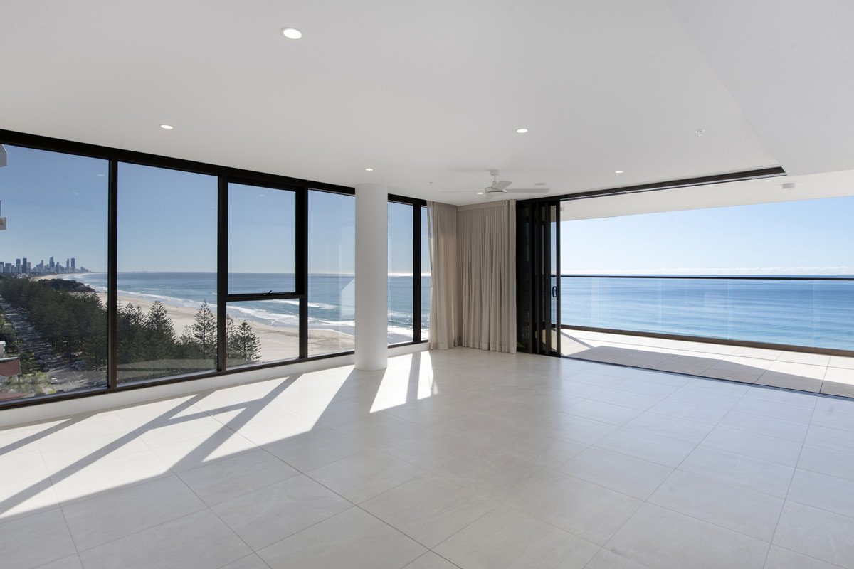 1402/112 The Esplanade Burleigh Heads 2