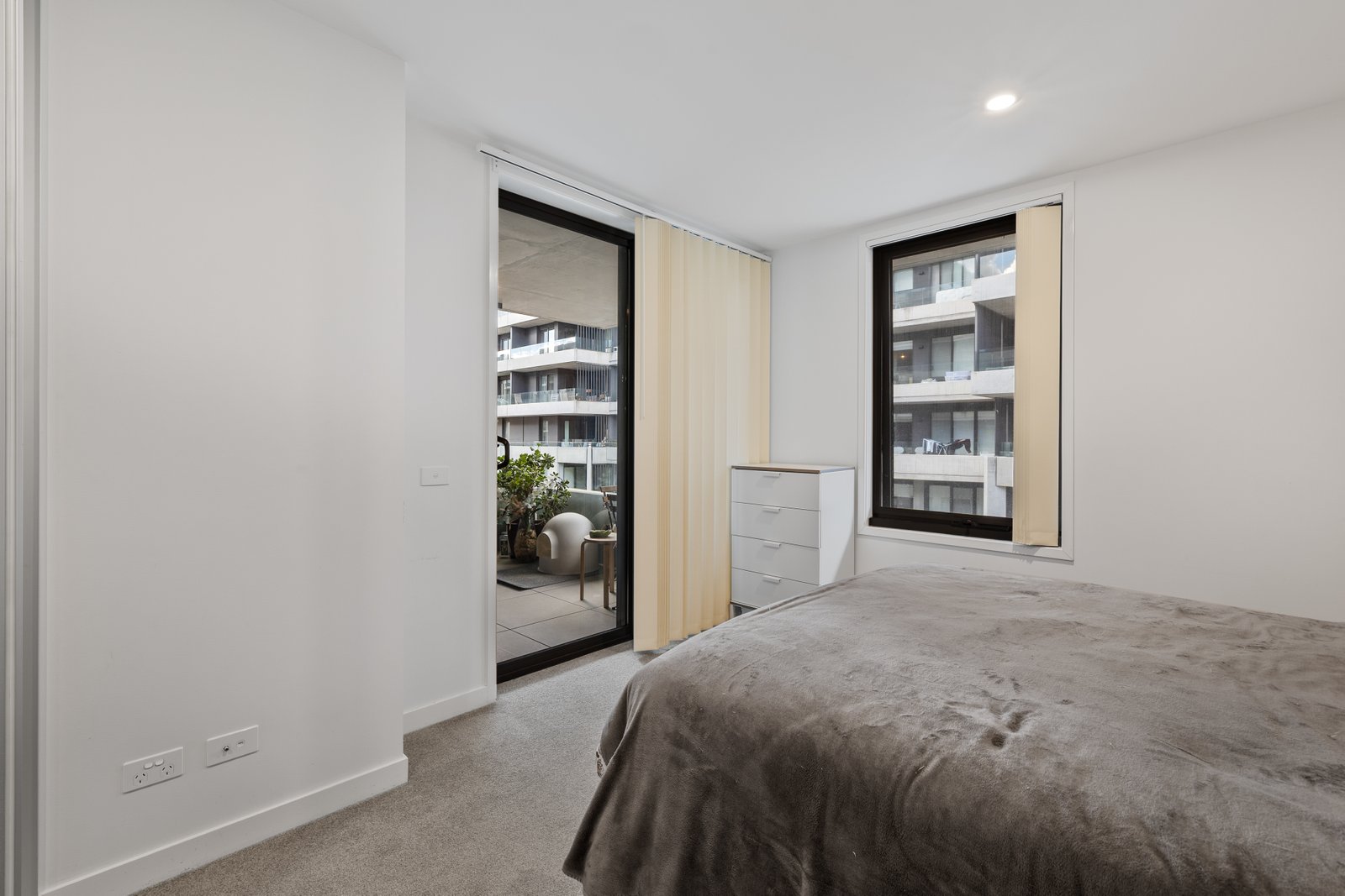 140/217 Northbourne Avenue TURNER 4