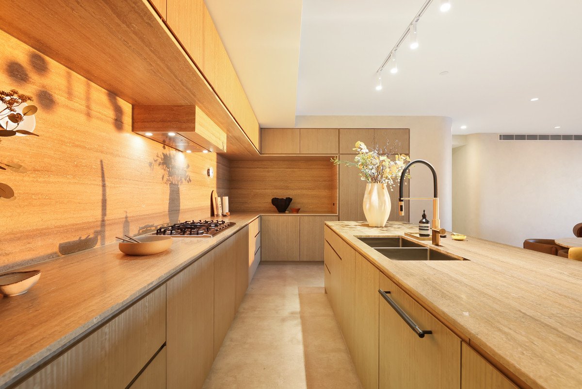 1403/58 The Esplanade Burleigh Heads 13