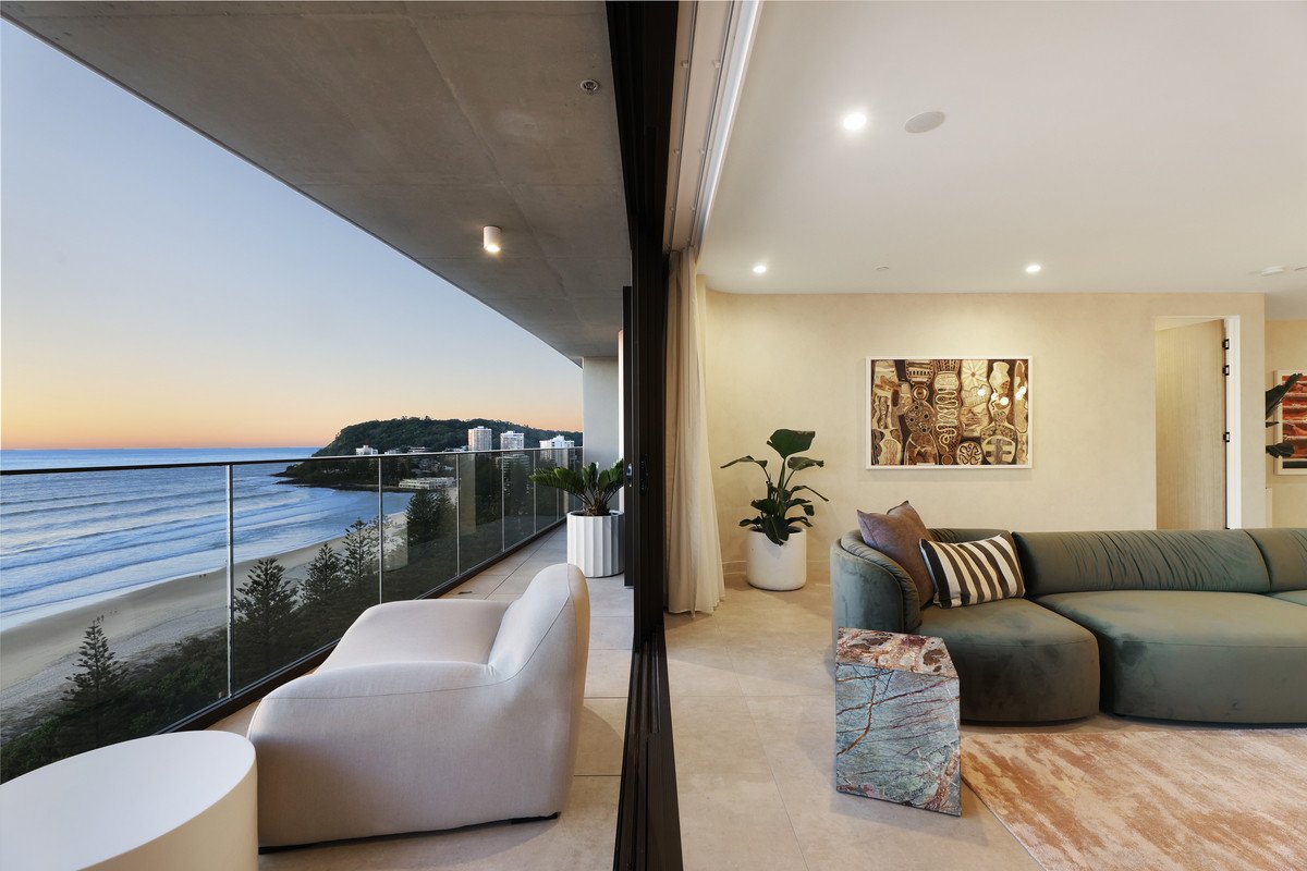 1403/58 The Esplanade Burleigh Heads 14