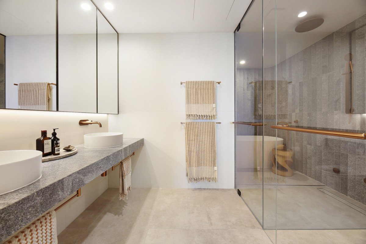 1403/58 The Esplanade Burleigh Heads 23