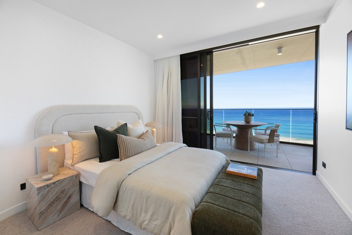 1403/58 The Esplanade Burleigh Heads 30