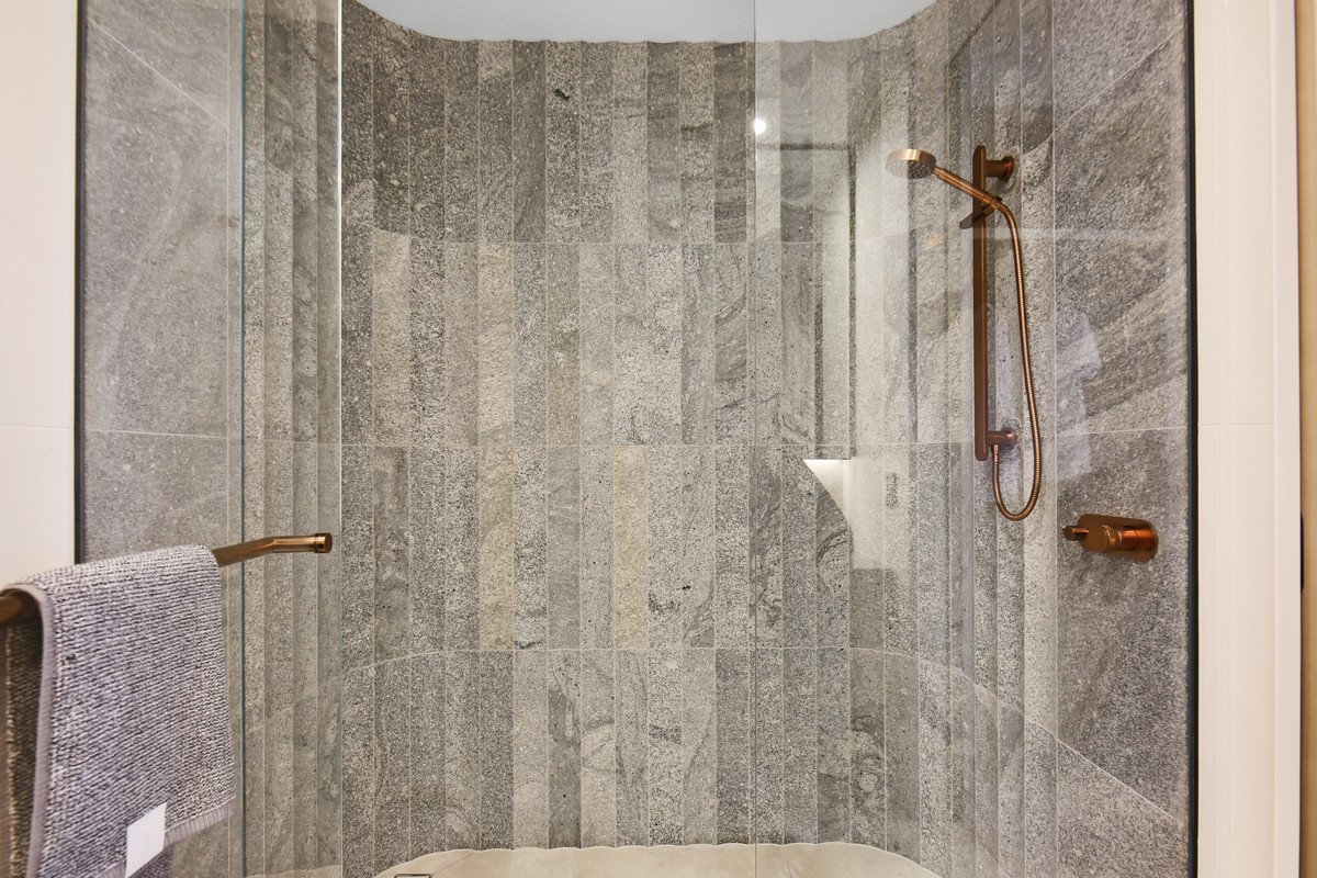 1403/58 The Esplanade Burleigh Heads 32