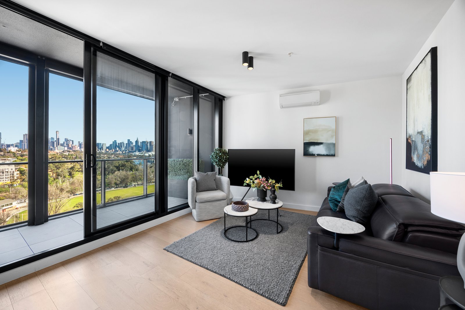 Gallery: 1403/661 Chapel Street