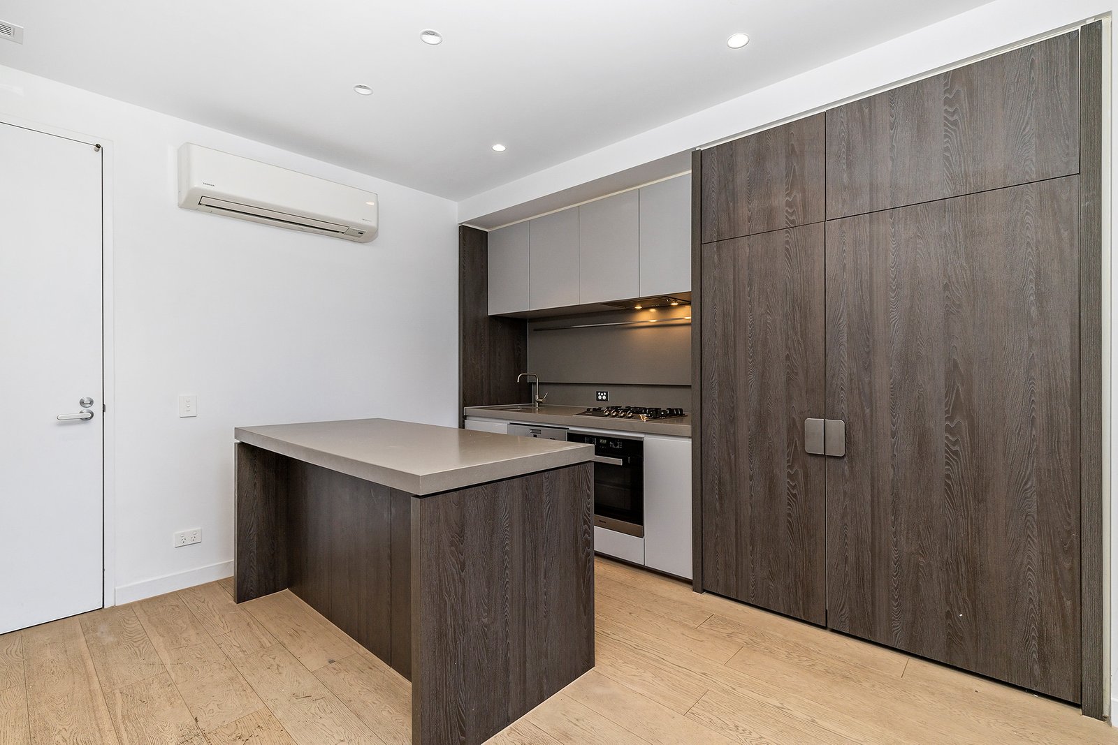Real Estate and Property in 1404/545 Station Street, Box Hill, VIC