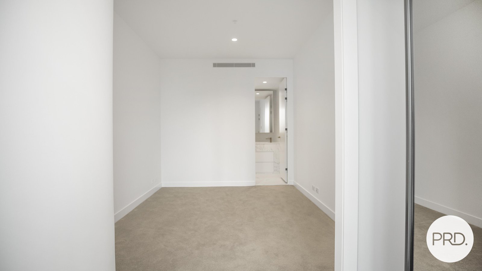 1404/63 La Trobe Street MELBOURNE 7