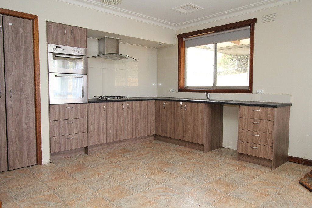 1405 Geelong Road MOUNT CLEAR 3