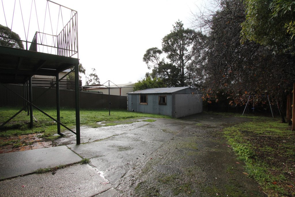 1405 Geelong Road MOUNT CLEAR 10