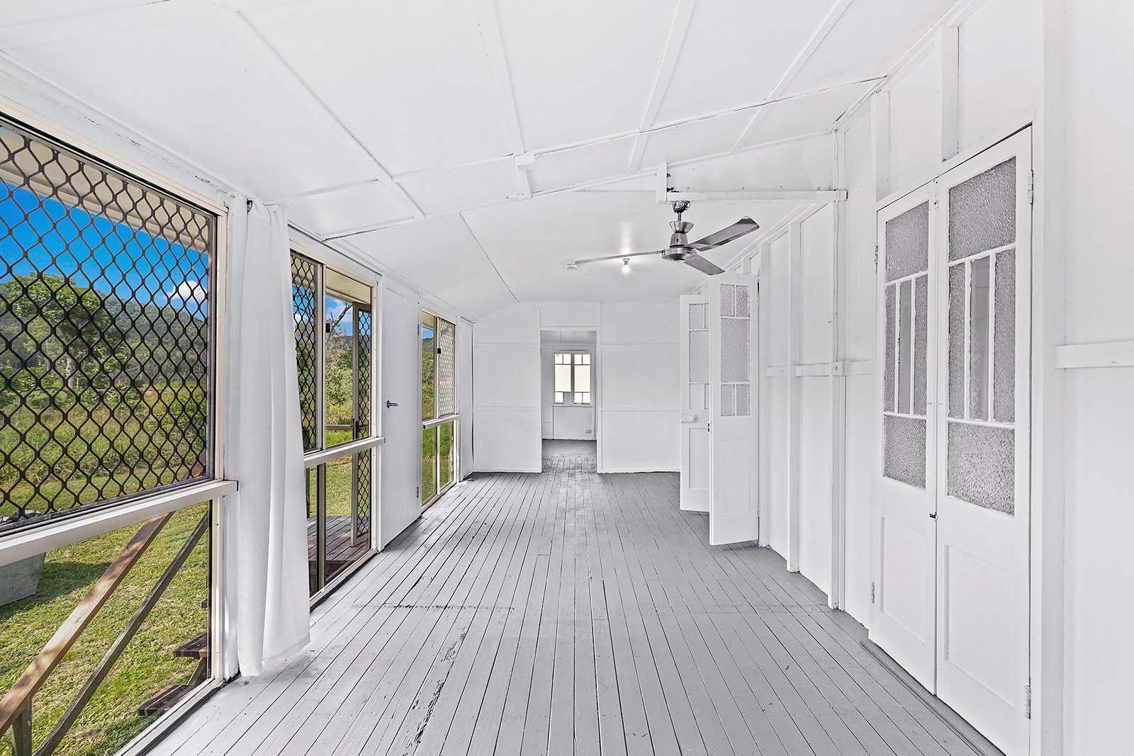 1405 Shute Harbour Road CANNON VALLEY 2