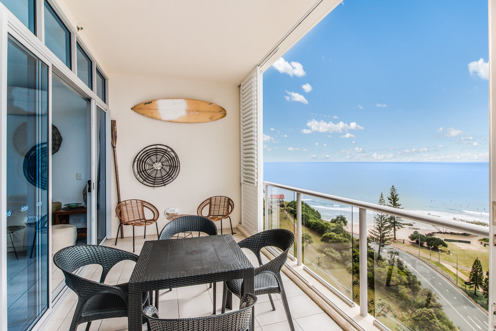 1406/3 McLean Street COOLANGATTA 4