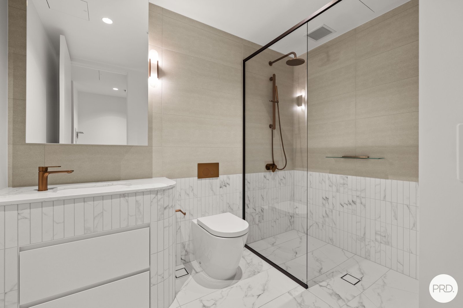 1406/63 La Trobe Street MELBOURNE 5