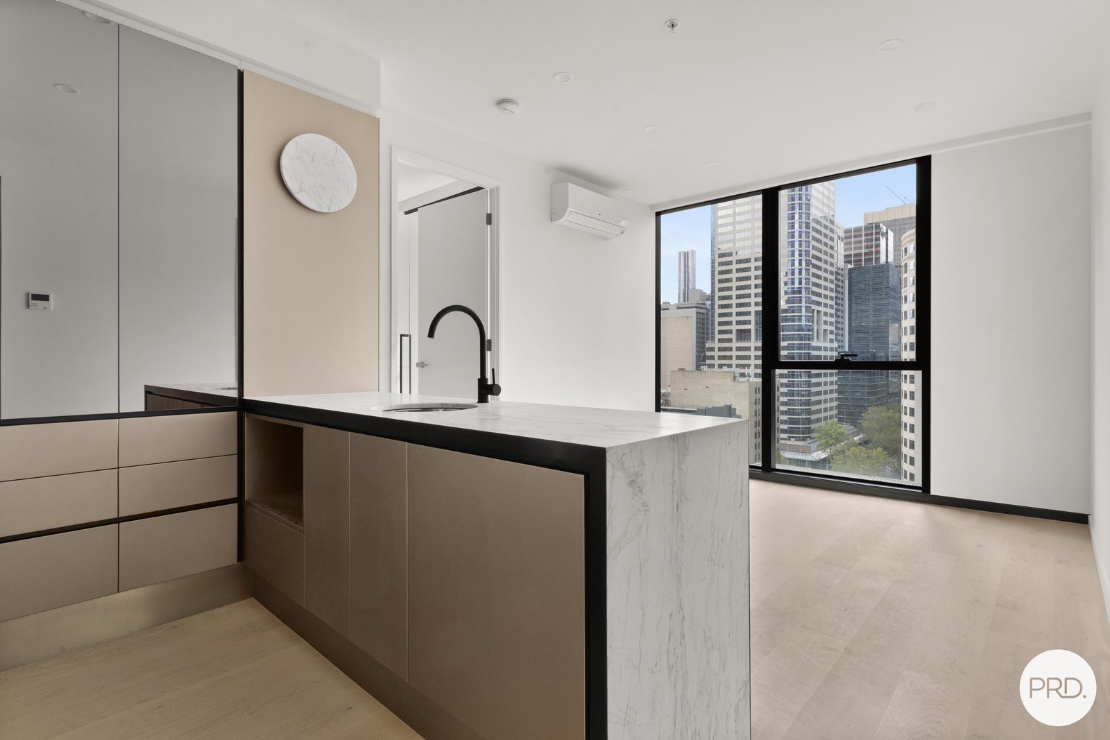 1407/138 Spencer Street MELBOURNE 1