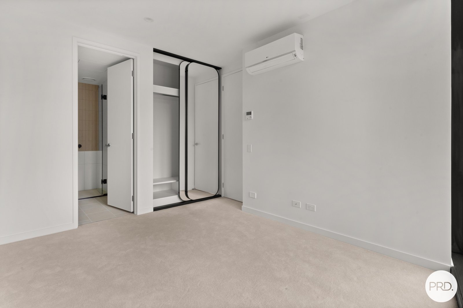 1407/138 Spencer Street MELBOURNE 7