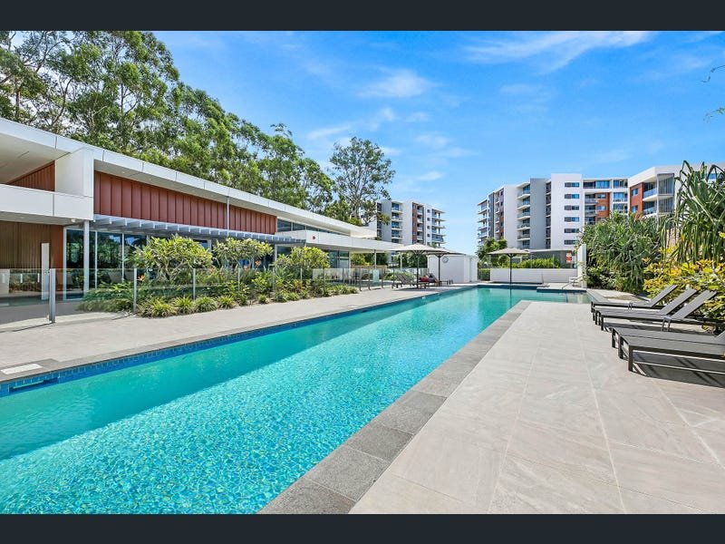 1409/397 Christine Avenue VARSITY LAKES 2