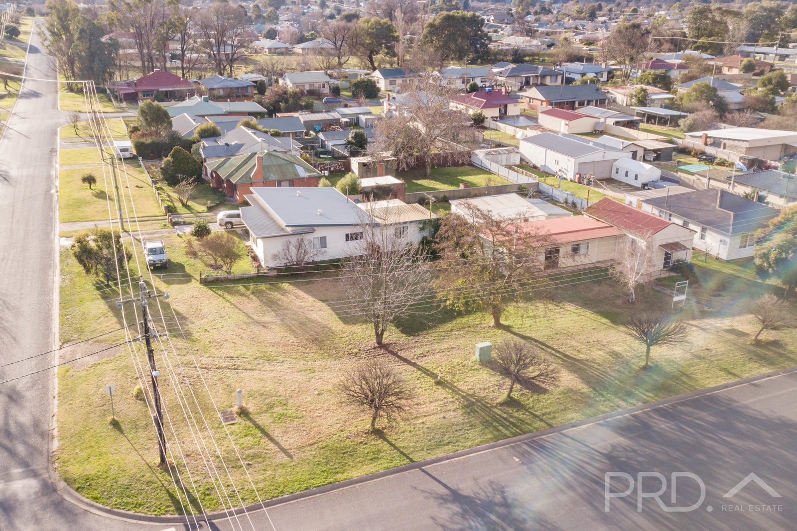 140A Simpson Street TUMUT 11