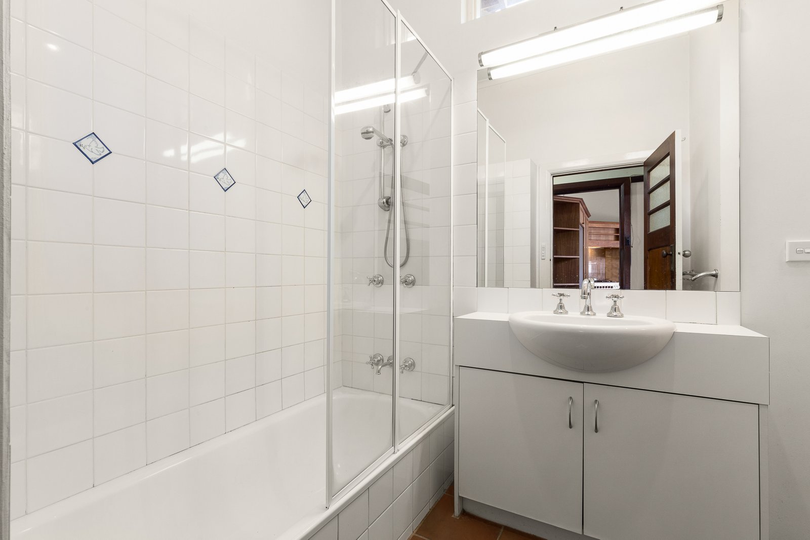 Gallery: 141 Carpenter Street