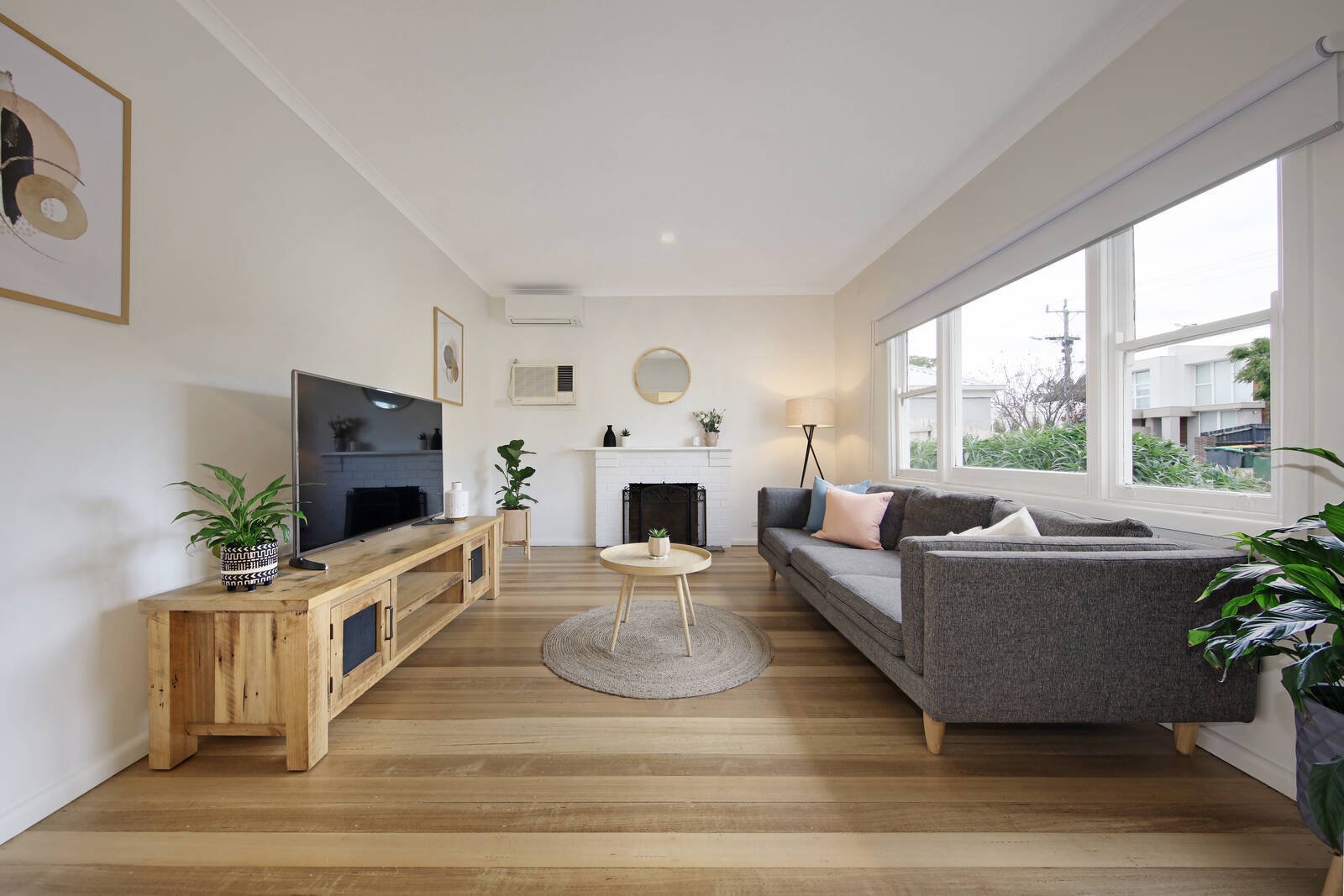 Gallery: 1/41 Deakin Street