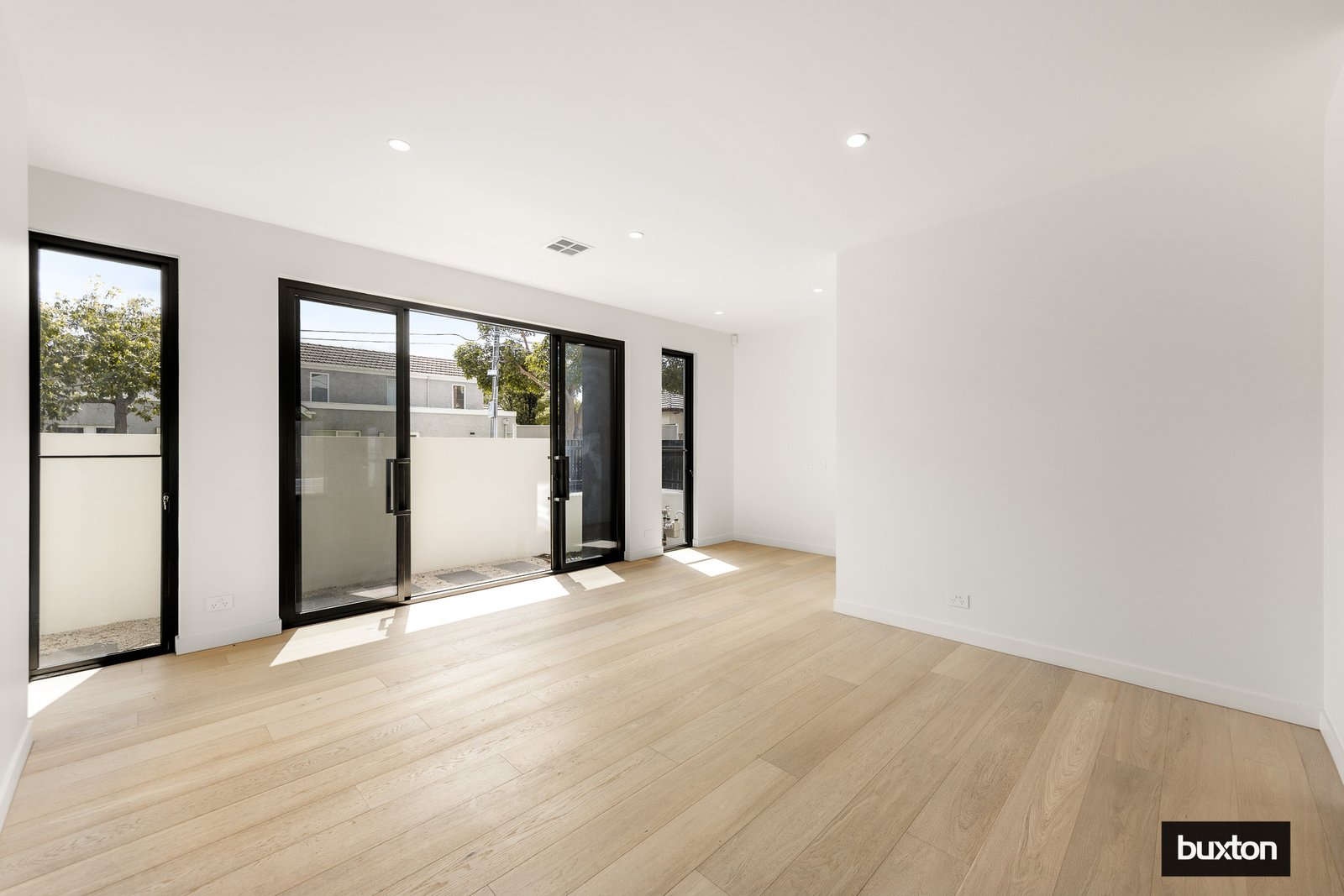 Gallery: 141 Dendy Street