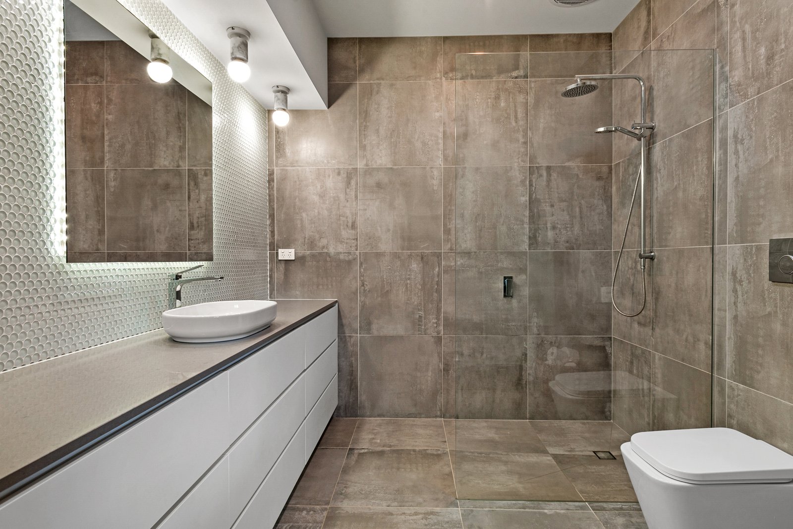 Real Estate and Property in 141 Fraser Road, Lancefield, VIC