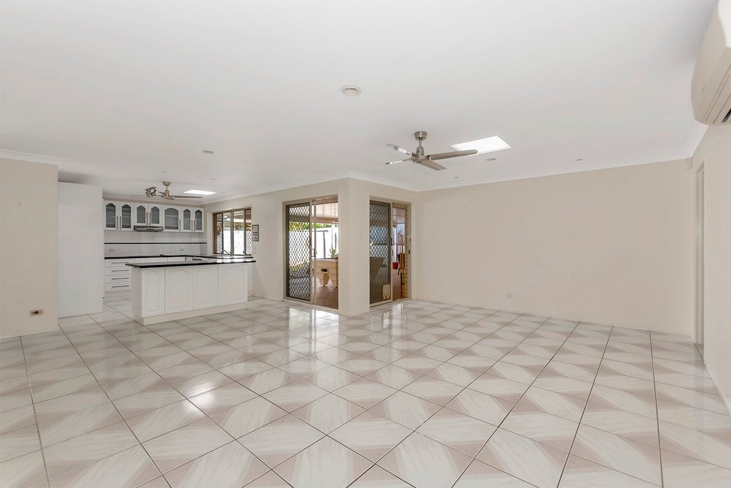 141 Glen Eagles Drive ROBINA 5