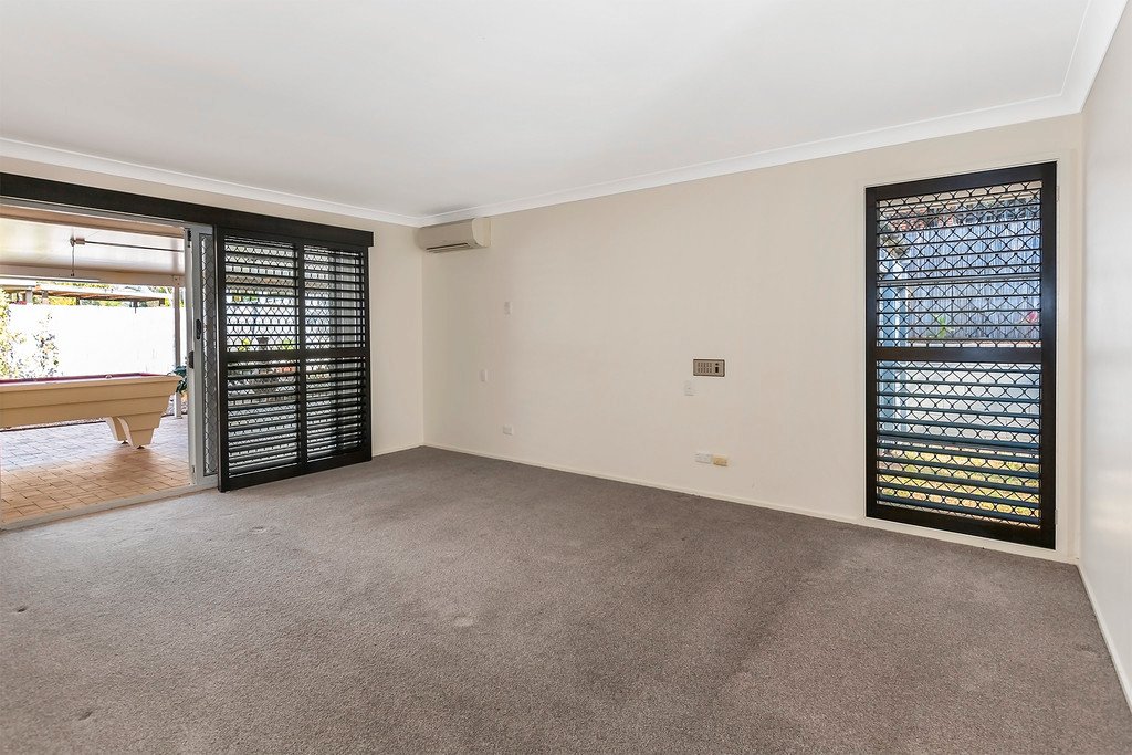 141 Glen Eagles Drive ROBINA 10