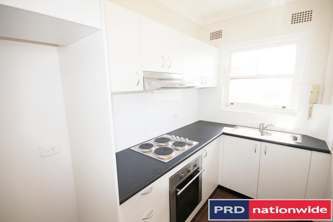 14/1 Green Street KOGARAH 3