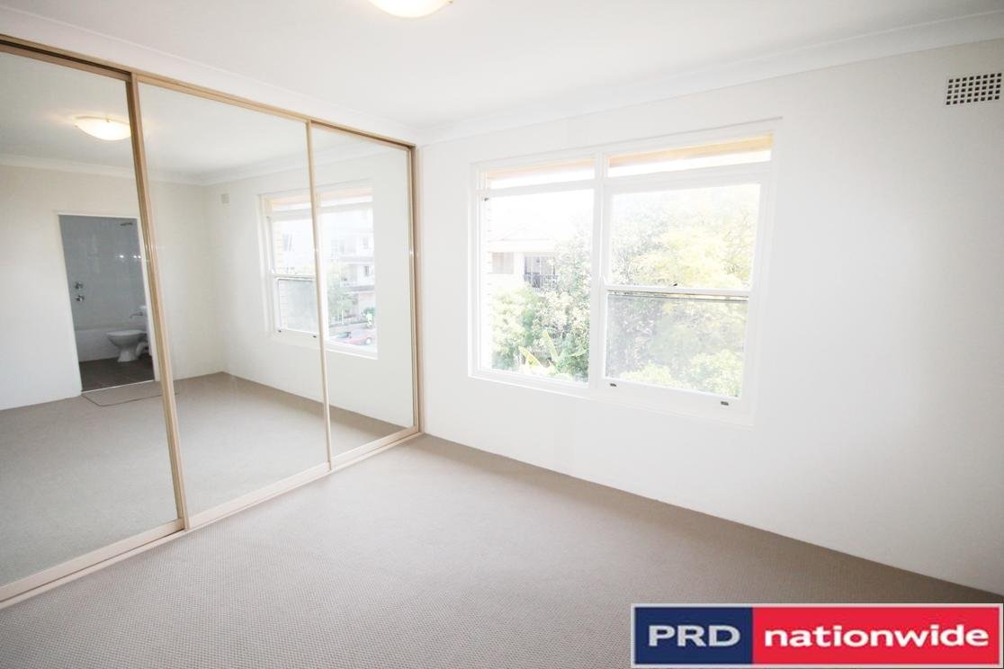 14/1 Green Street KOGARAH 4