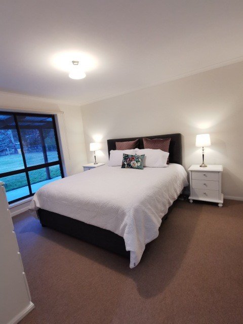 141 Kirks Road SMYTHES CREEK 2