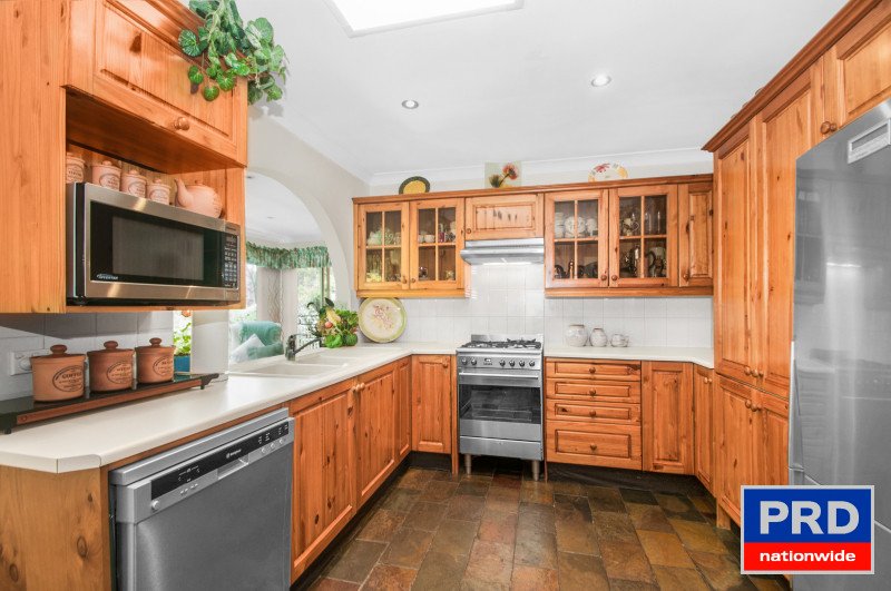 141 Laver Rd DAPTO 8