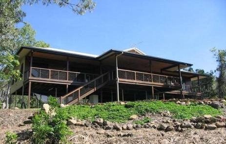 141 Parkland Drive WOODWARK 8