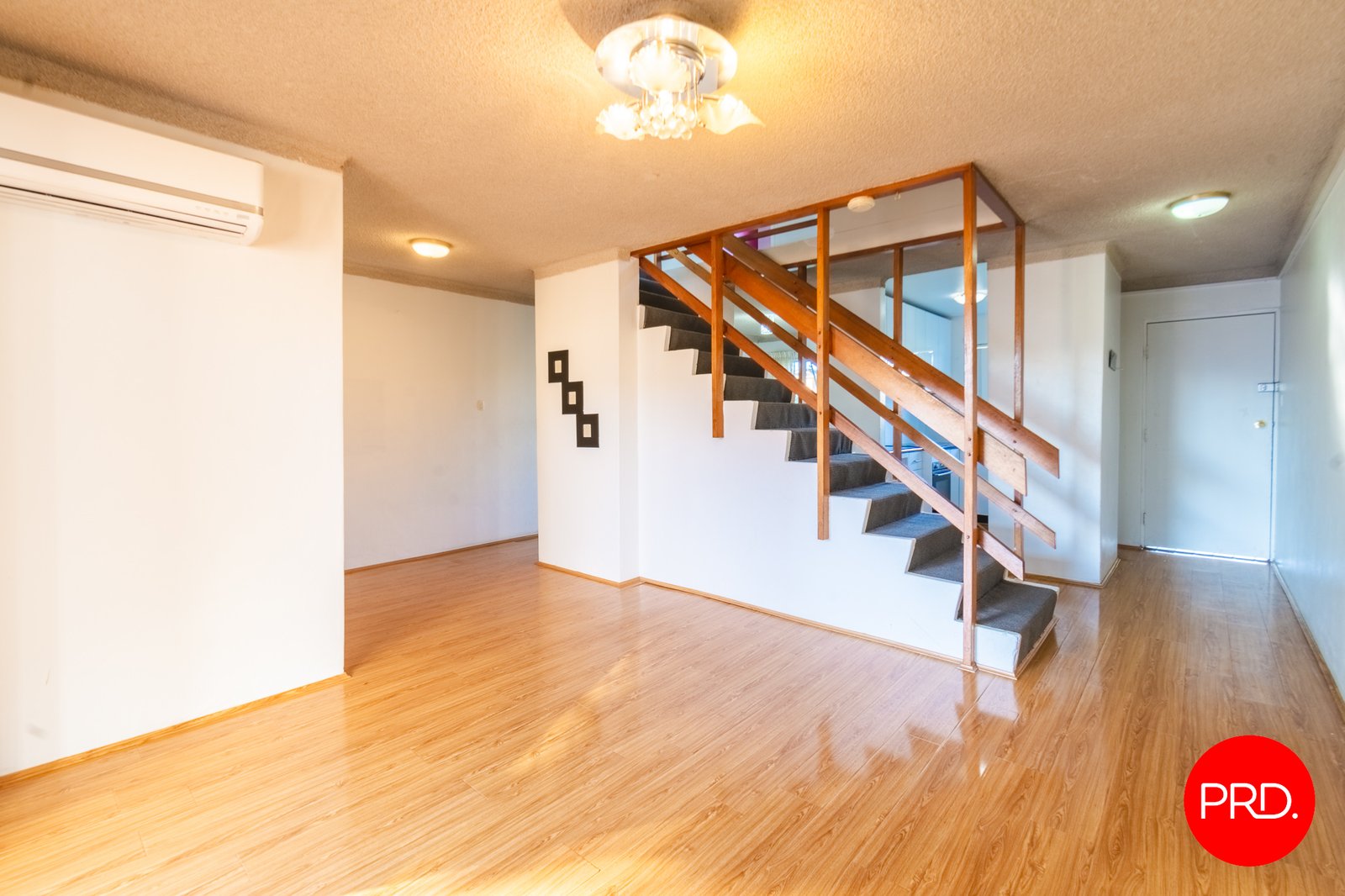 14/10 Atchison Road MACQUARIE FIELDS 4