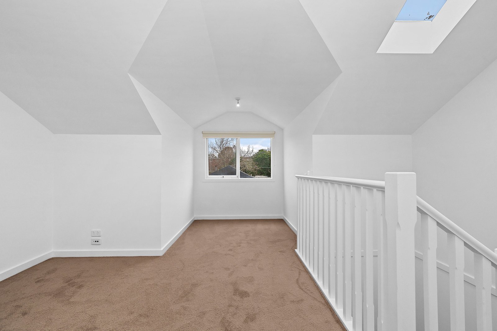 Real Estate and Property in 14/1084 Whitehorse Road, Box Hill, VIC