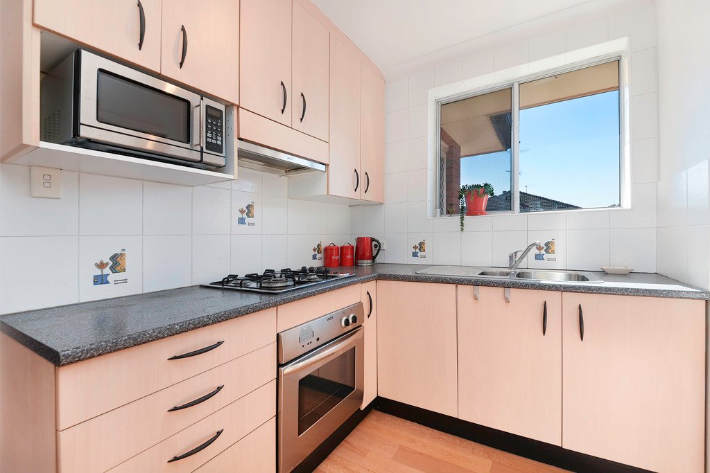 14/11 Unsted Crescent HILLSDALE 2