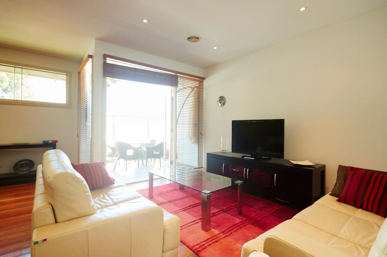 Gallery: 14/110 Martin Street