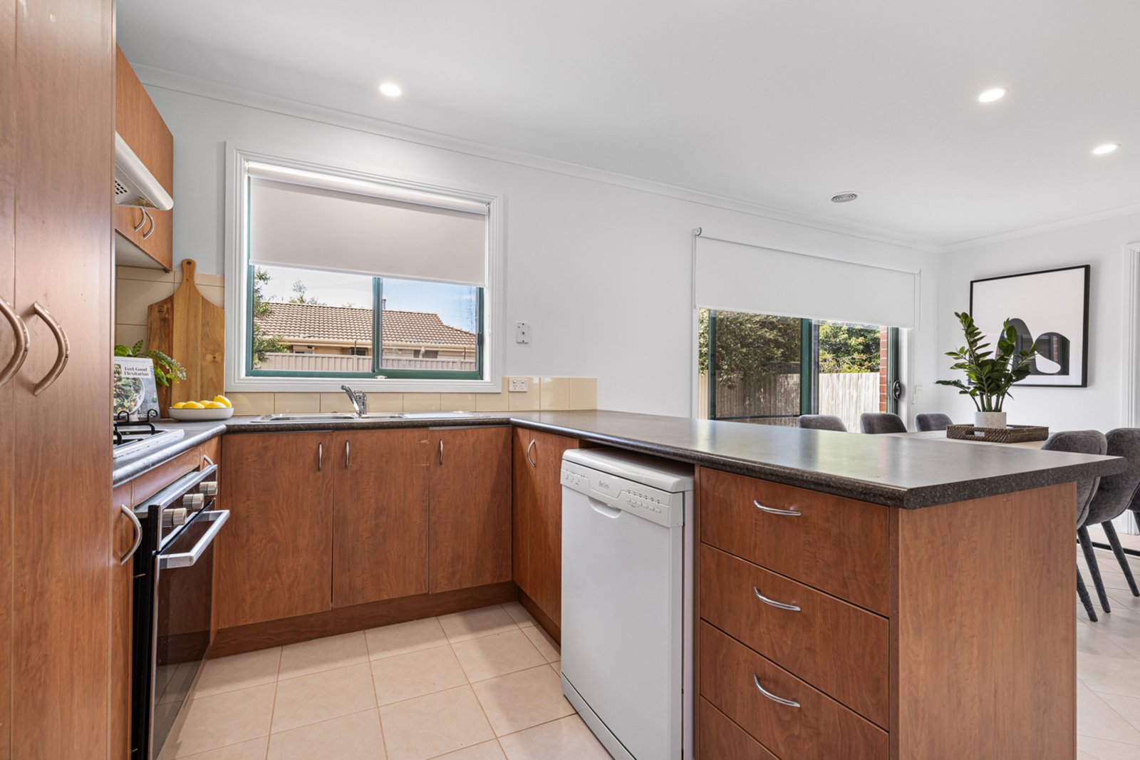 Gallery: 14/120 Morgan Street