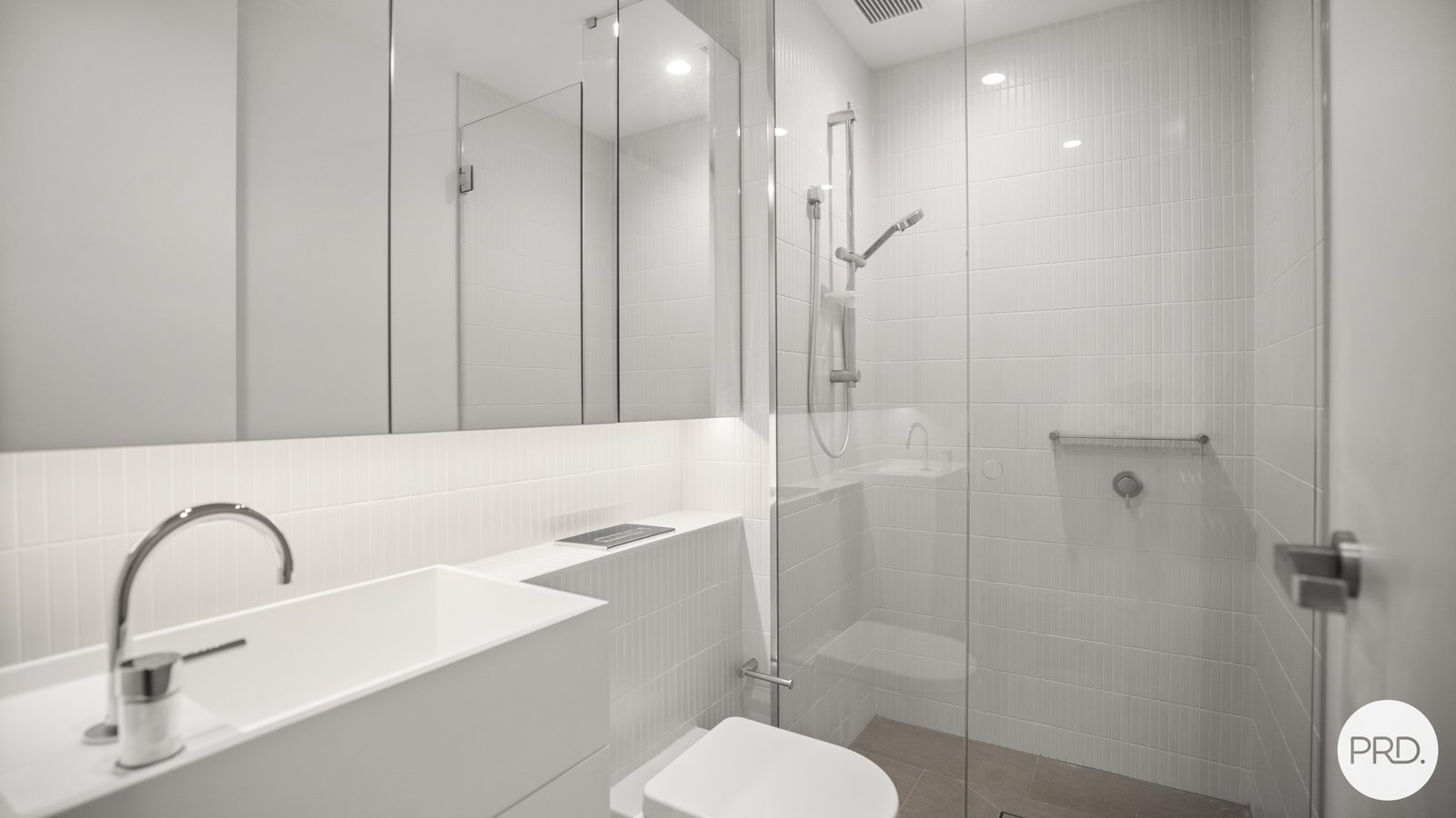 1412/70 Southbank Boulevard SOUTHBANK 6