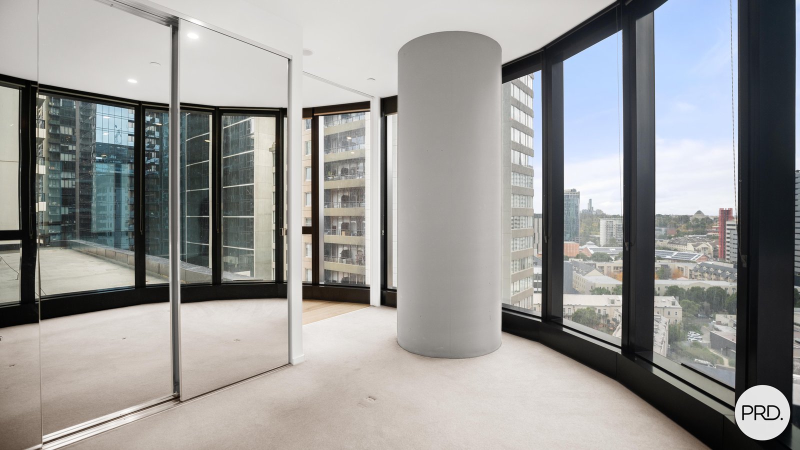 1412/70 Southbank Boulevard SOUTHBANK 9