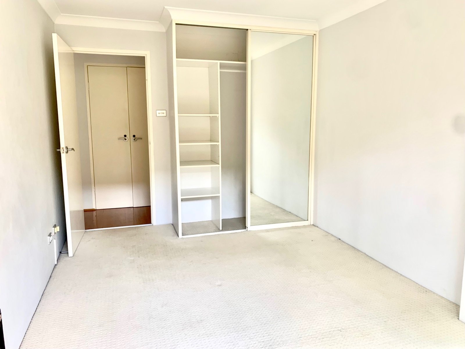 14/13-17 HAMPDEN Street BEVERLY HILLS 3