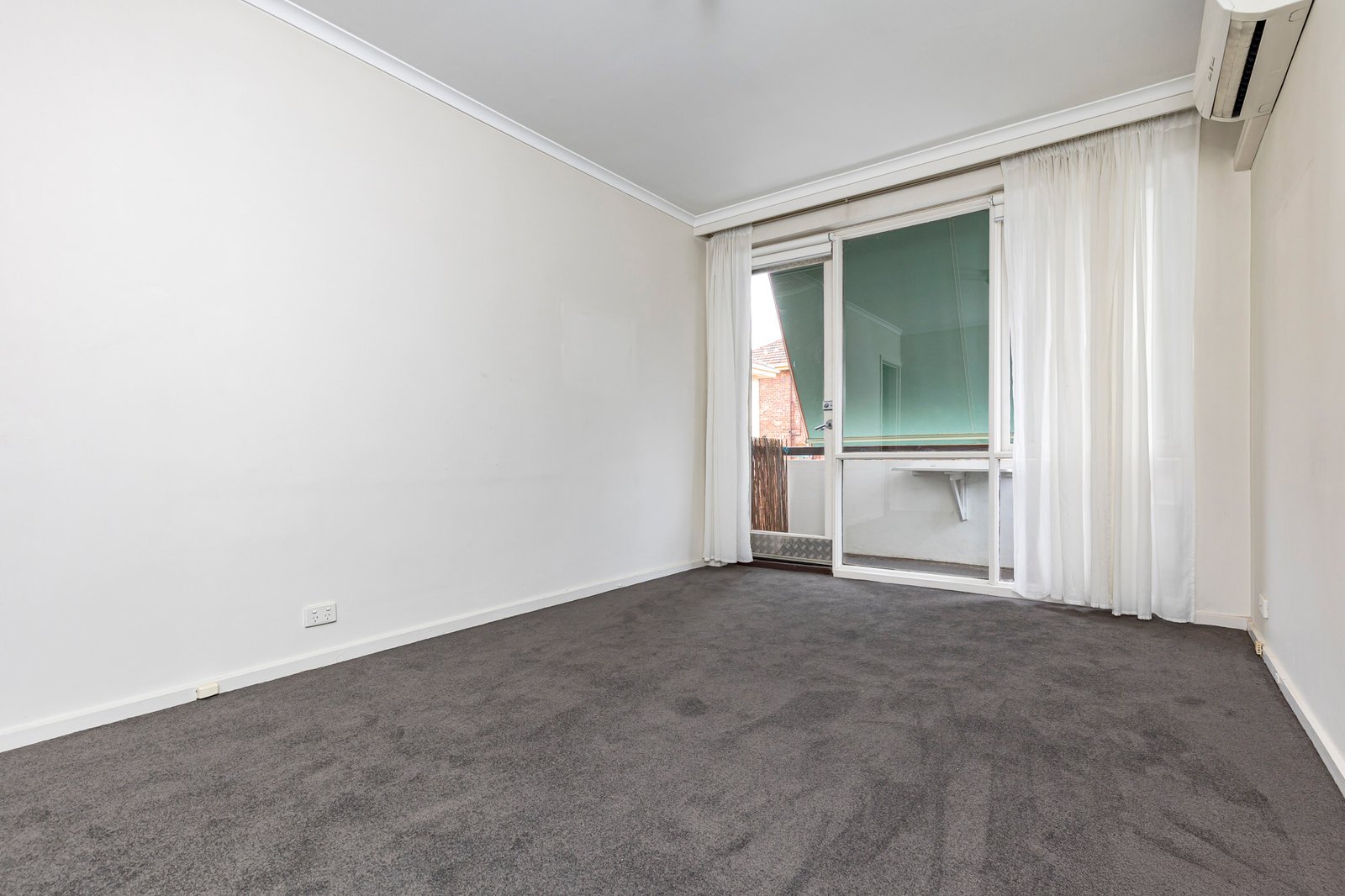 Real Estate and Property in 14/14 Mitford Street, Elwood, VIC