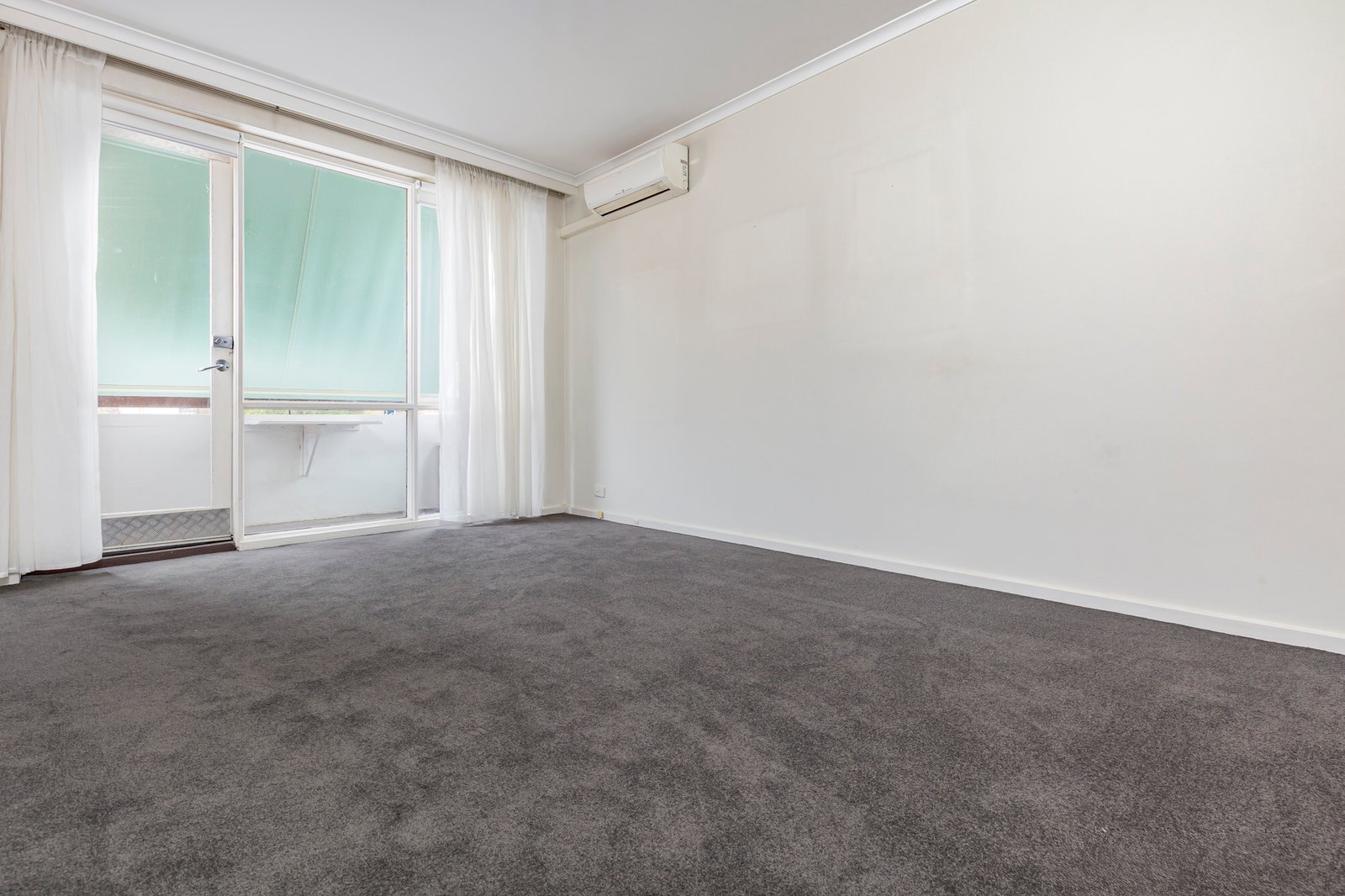 Real Estate and Property in 14/14 Mitford Street, Elwood, VIC