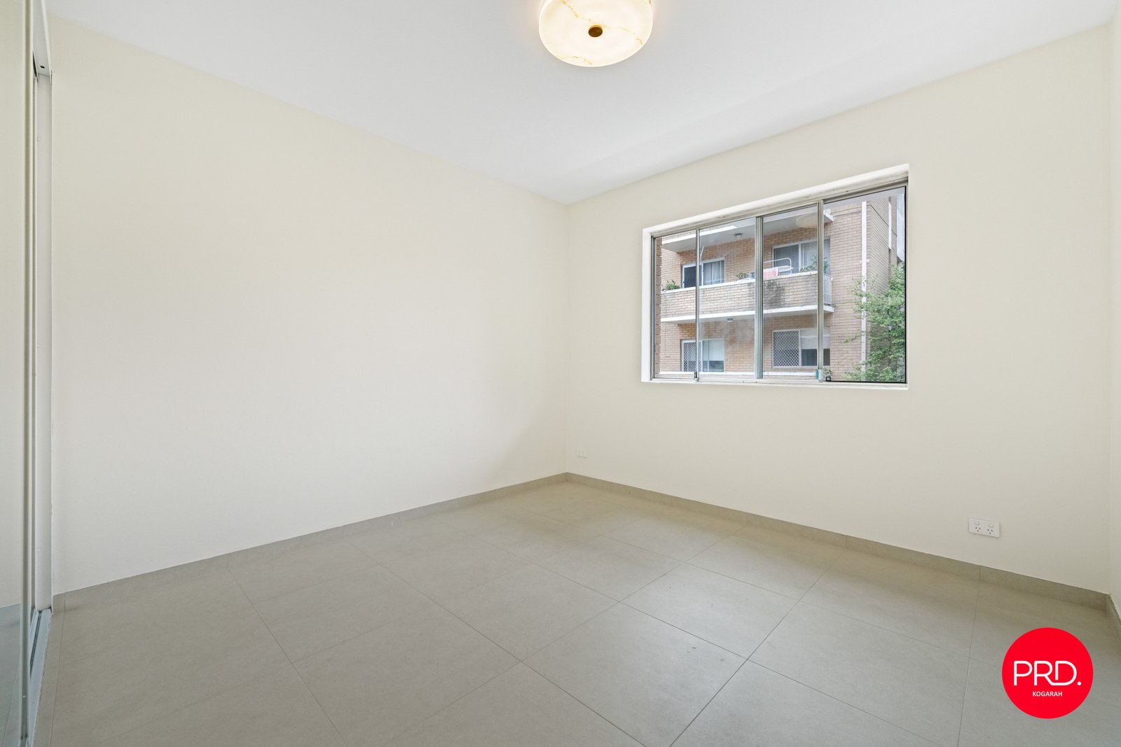 14/14 Warialda Street KOGARAH 5
