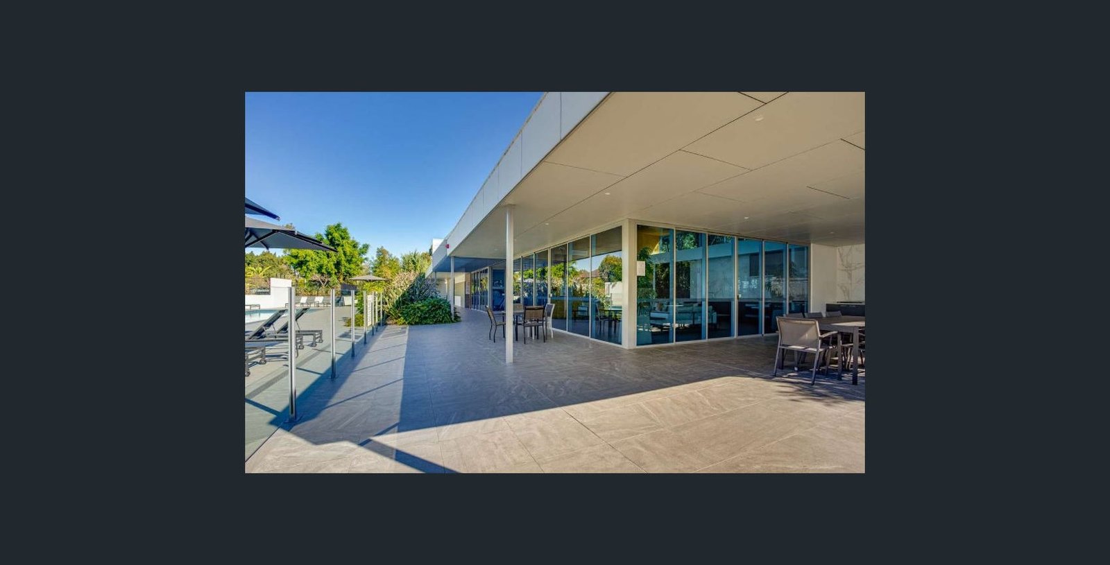 1414/397 Christine Avenue VARSITY LAKES 10