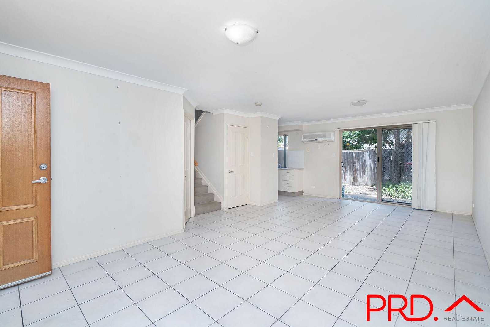 14/147 Fryar Road EAGLEBY 2