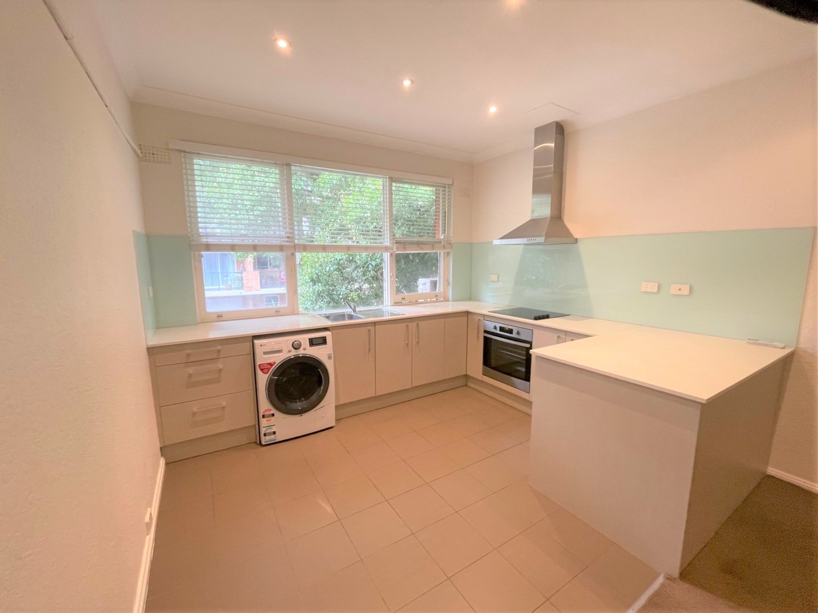 14/147 The Grand Parade MONTEREY 3