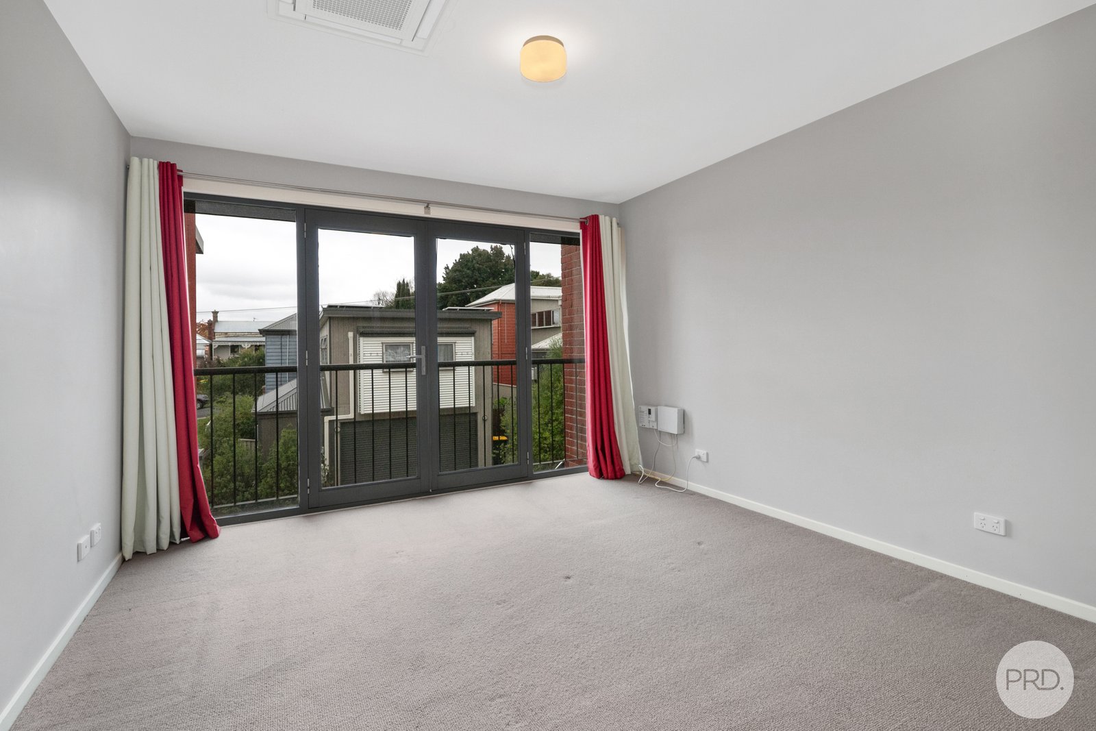 1/414A Nicholson Street BLACK HILL 4